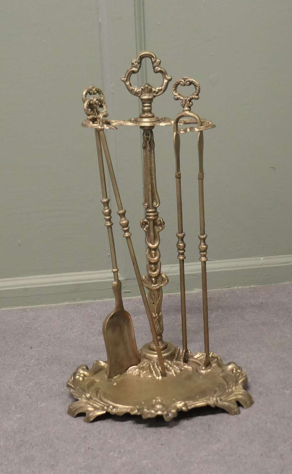 Attractive Brass Rococo Style Fireside Companion Set, Fireside Tools