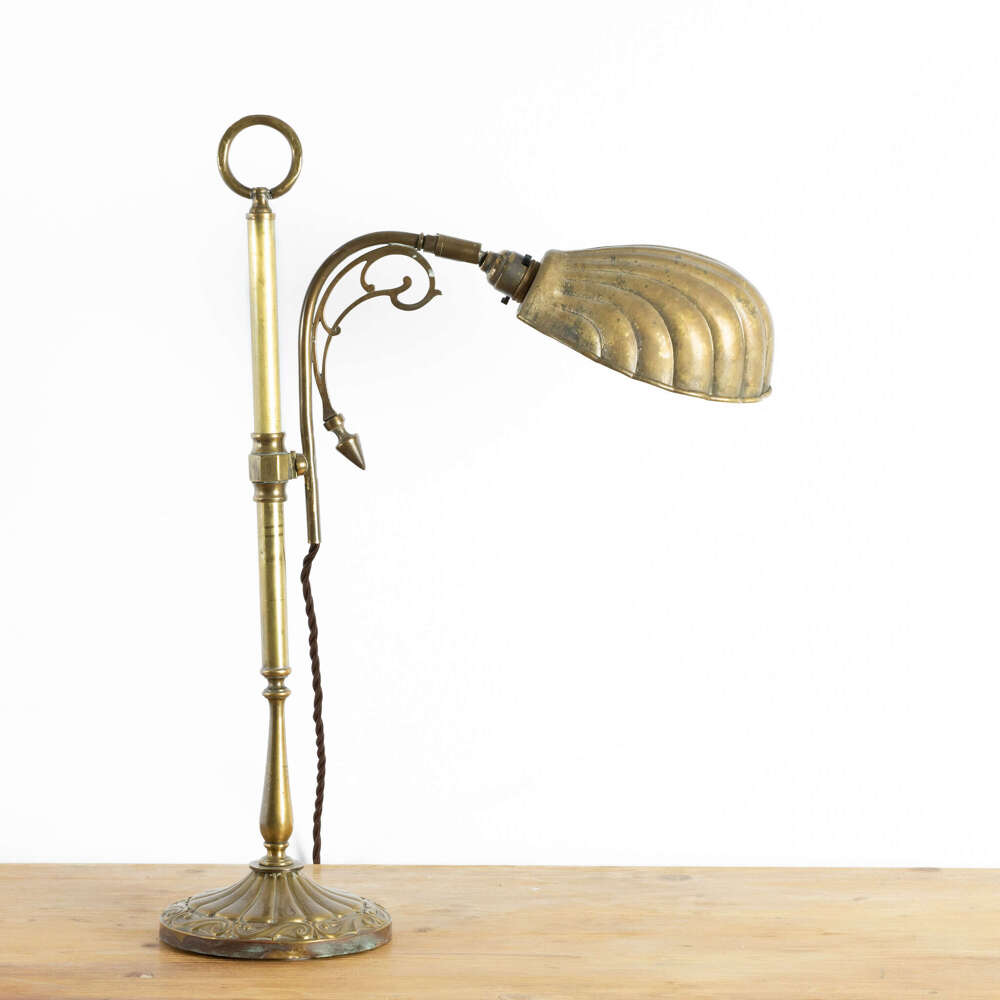Rise and Fall Shell Shade Lamp