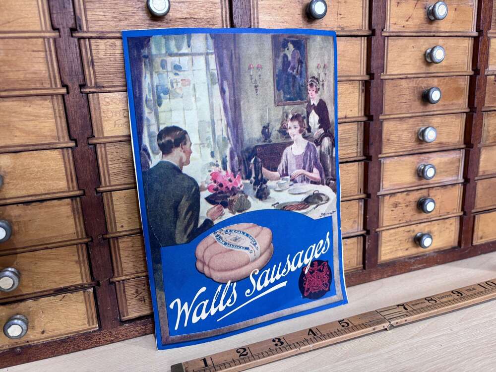 Wall&rsquo;s Sausage & Morse&rsquo;s Distemper Double Sided Advertising Trade Card Ephemera c1900s