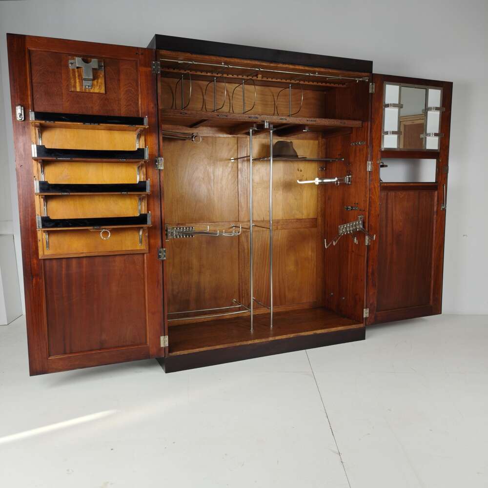 1920s Compactom Ltd Gentleman&rsquo;s Wardrobe &ndash; Fully Fitted Interior