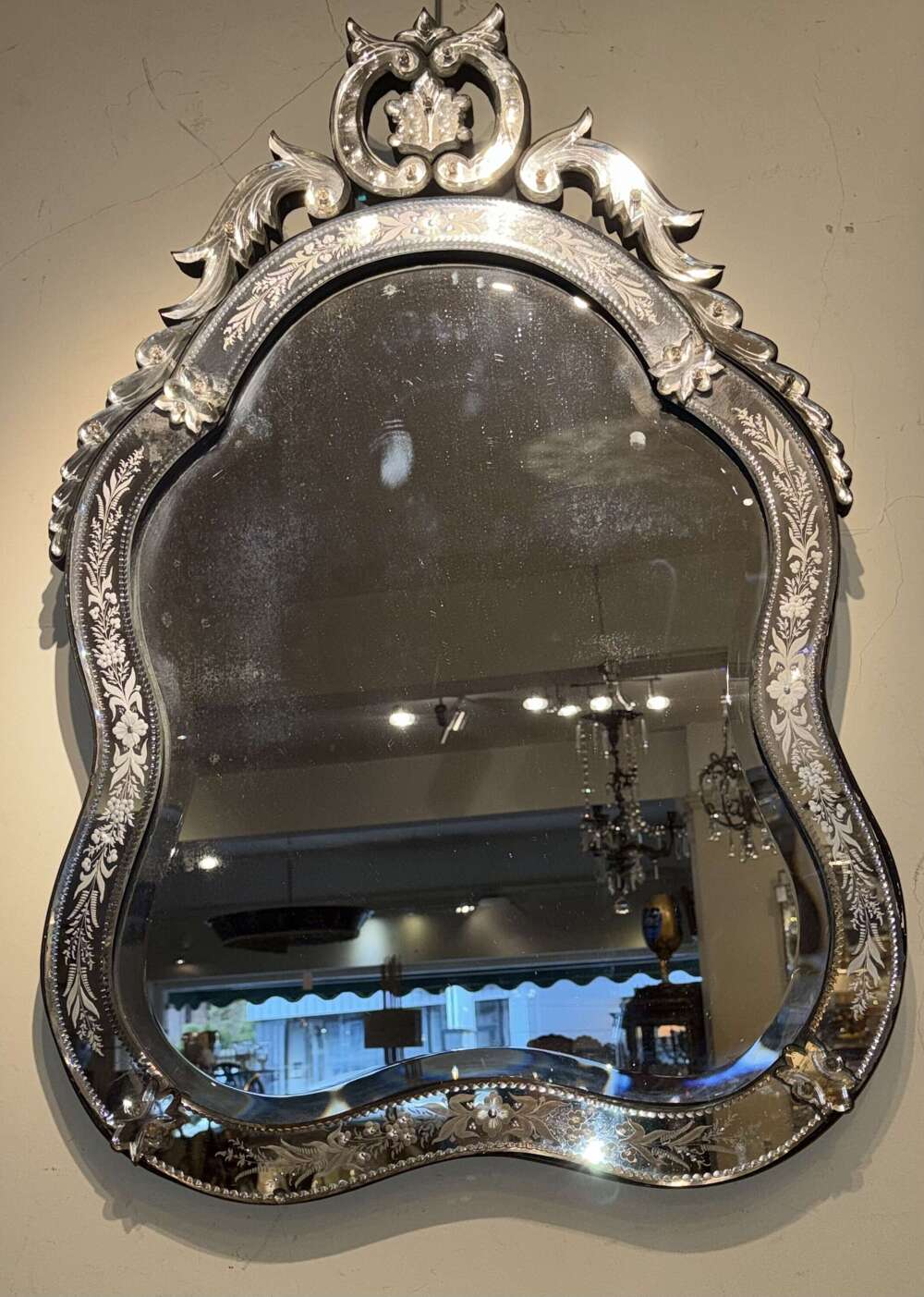 Fine Quality Venetian Mirror