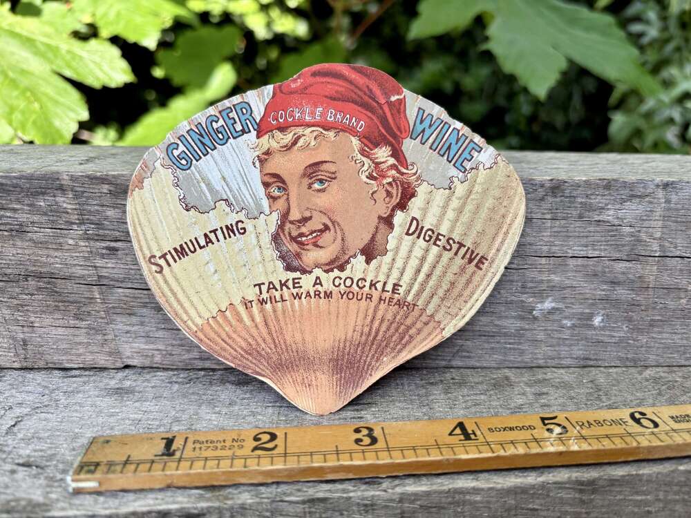 Cockle Brand Ginger Wine Shell Shaped Advertising Trade Card c1900s