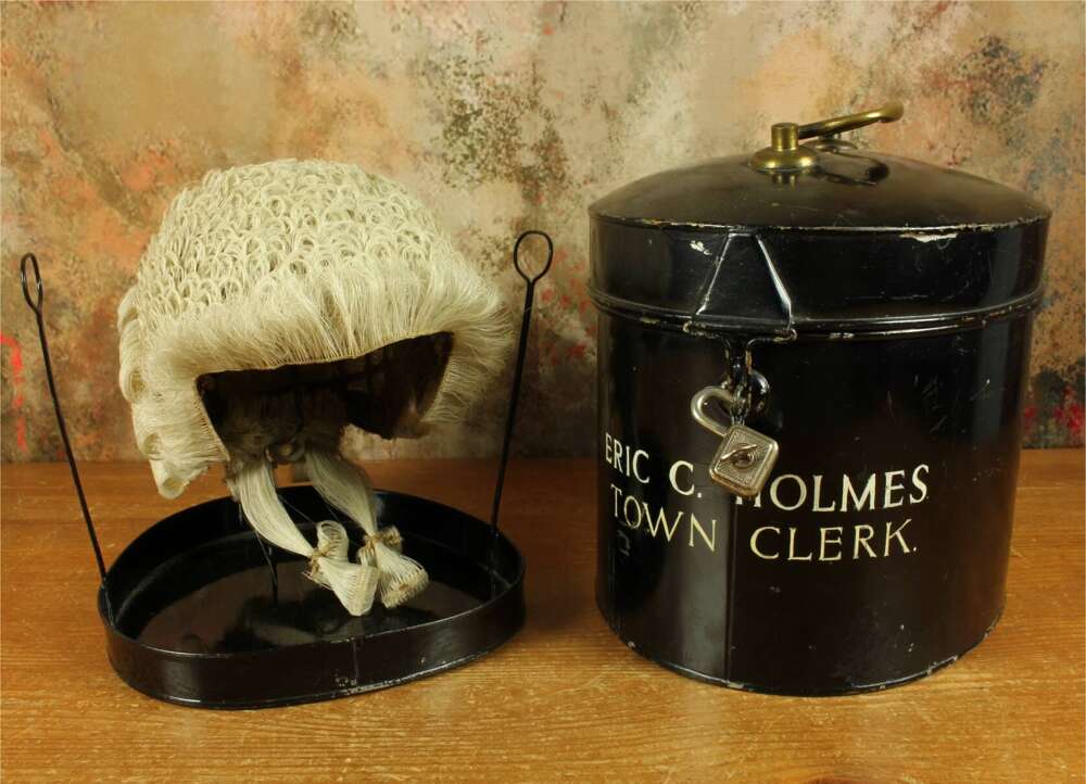 Antique English Barrister's Wig & Large Tin. Ravenscroft Law. Town Clerk.