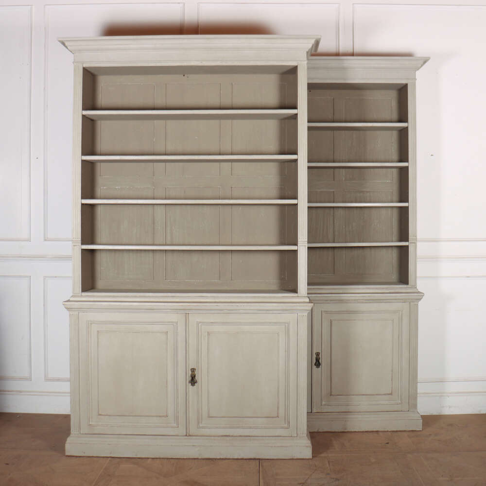 Pair of English Country House Bookcases