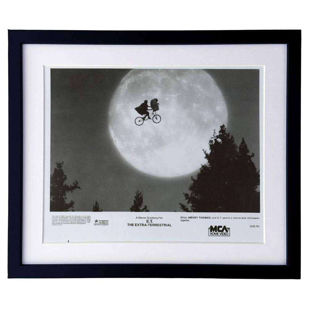 Et The Extra Terrestrial (1982) Press Publicity Still - Framed