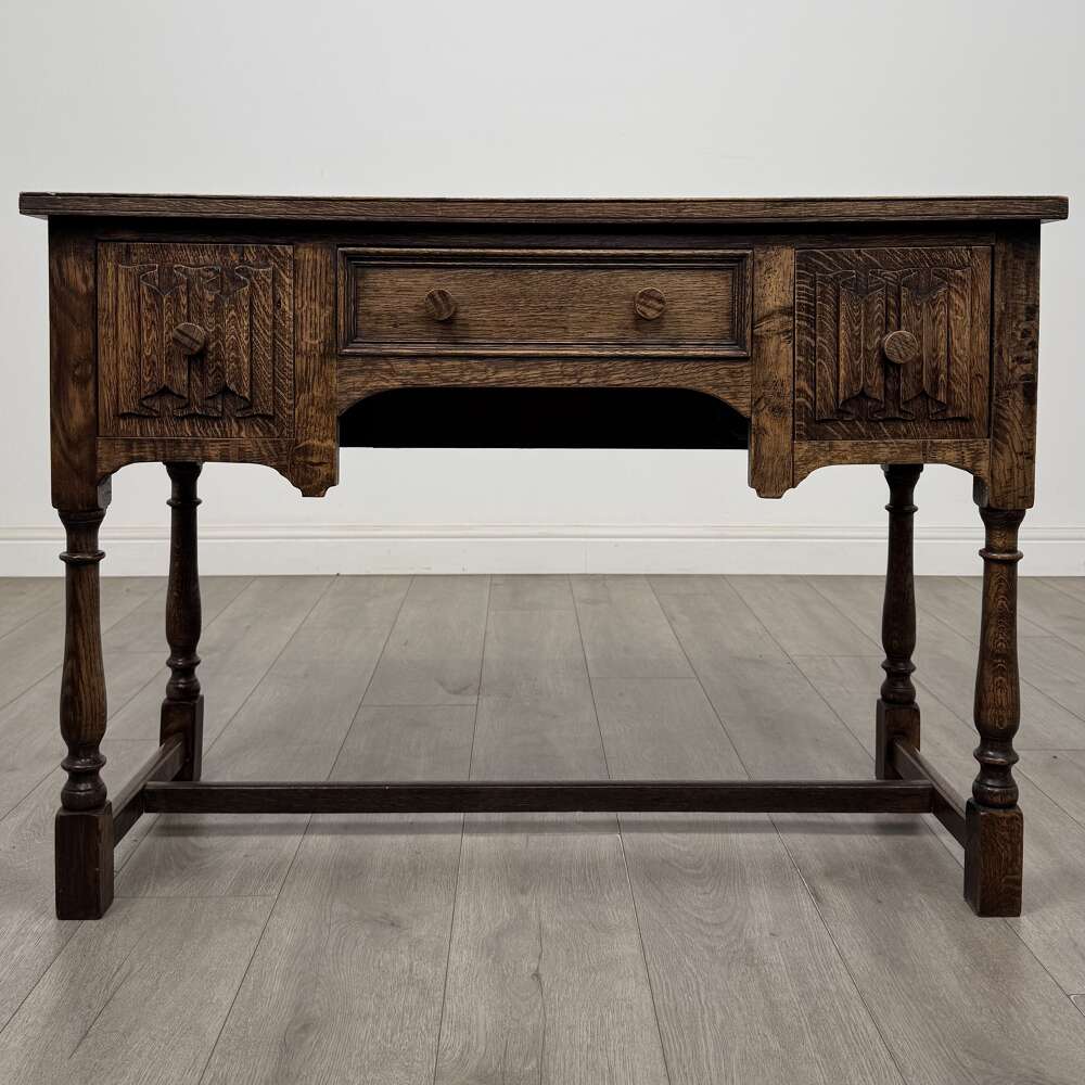 Antique 20th Century Fine Quality Edwardian Desk In Oak 