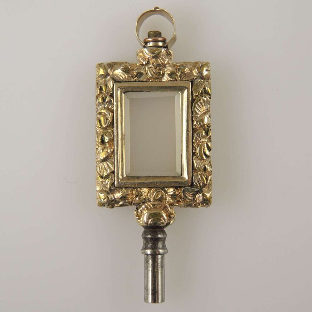 Victorian gilt and agate set pocket watch key c1850