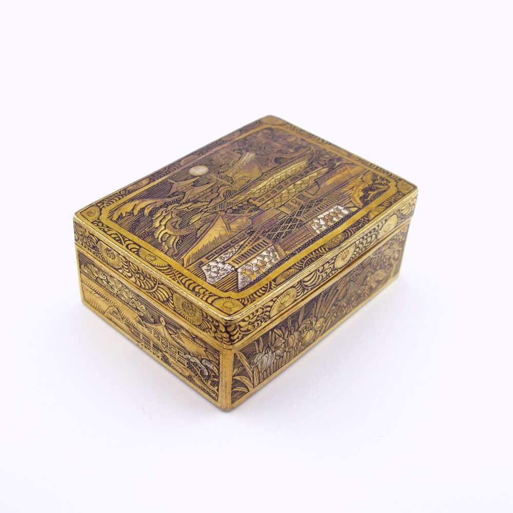 Manner of Komai circa 1900 Japanese Meiji Kyoto damascene mixed metals box