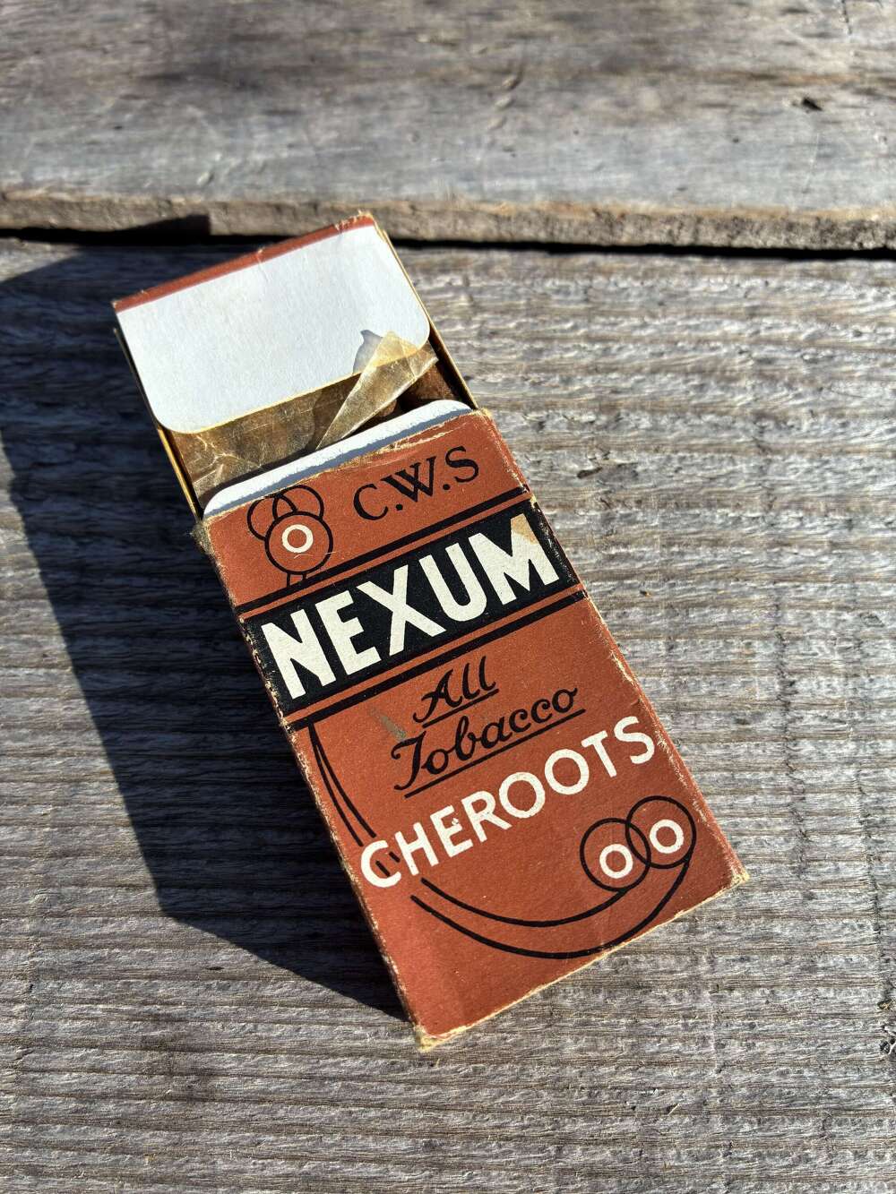 Cws nexum cheroots cigarette packet live