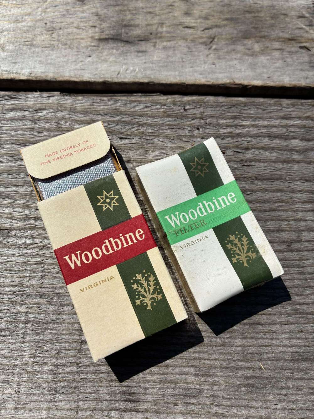 Pair of wills woodbine cigarette packets live