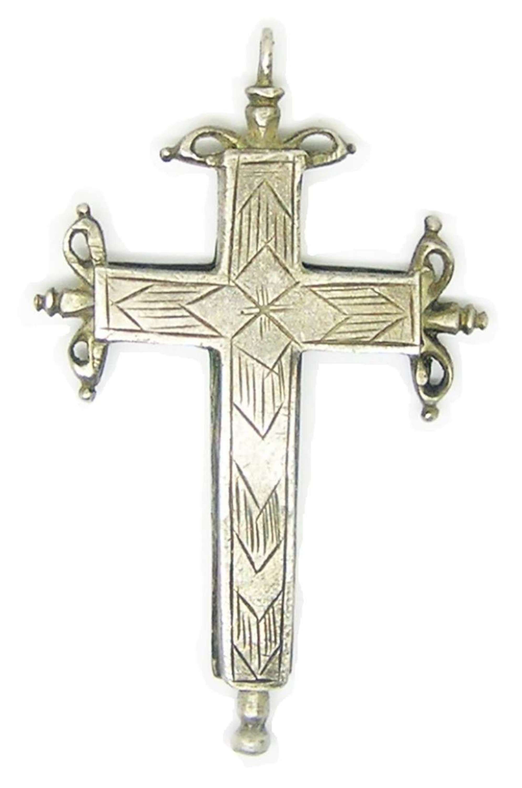 Renaissance silver reliquary cross pendant