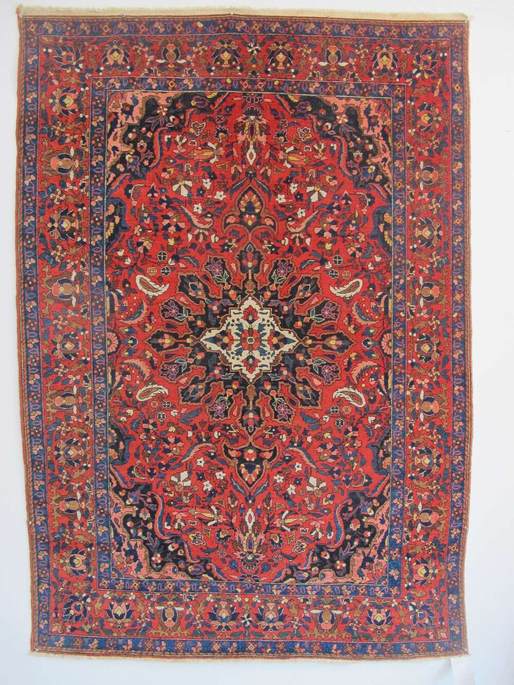 Fine Bakhtiar Rug