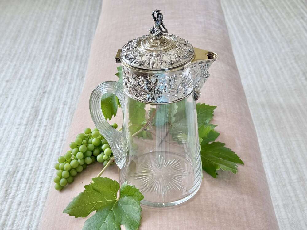 High quality large silver & gilt plated cherub claret jug by Elkington C1840