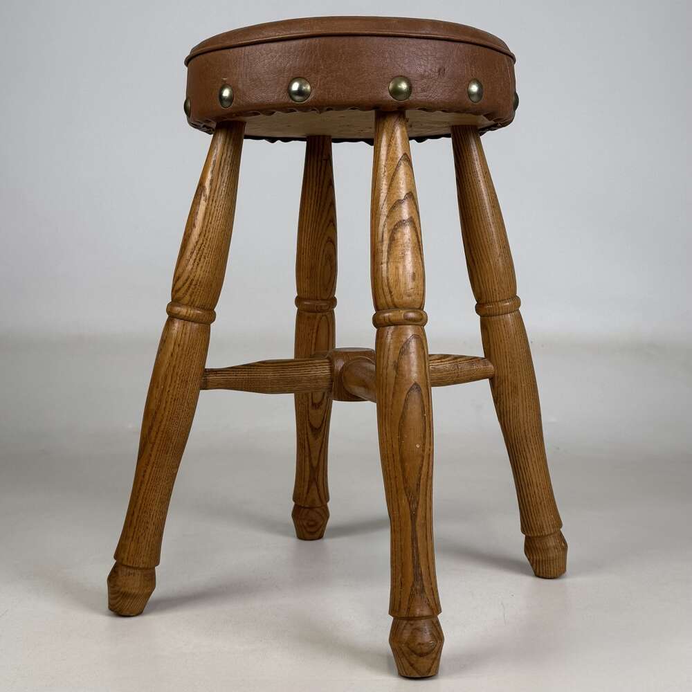 Antique 20th Century Good Quality Oak Stool