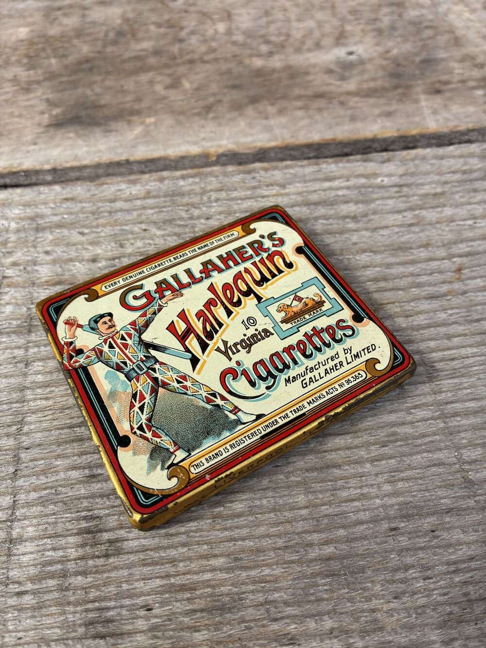 Exceptional gallahers harlequin cigarettes tin