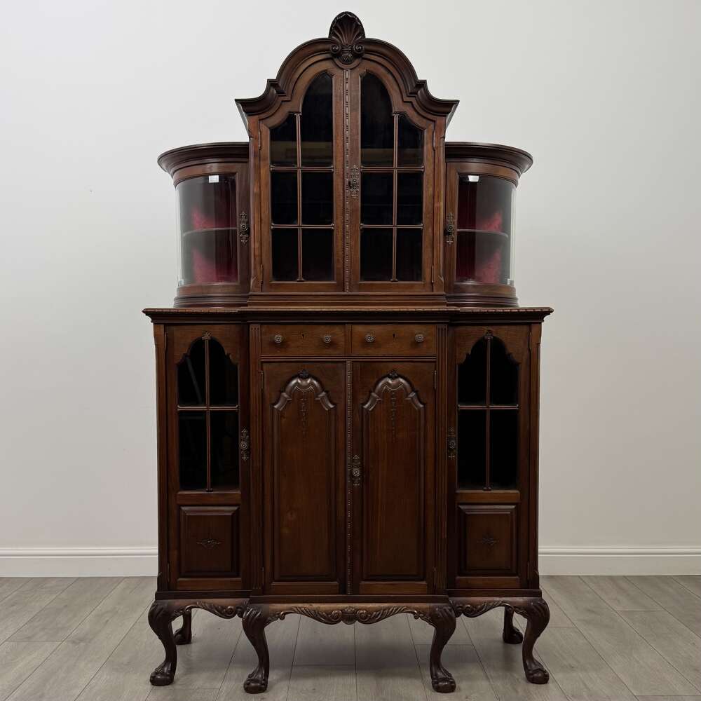 Antique 19th Century Queen Anne Style Display Cabinet In Walnut 