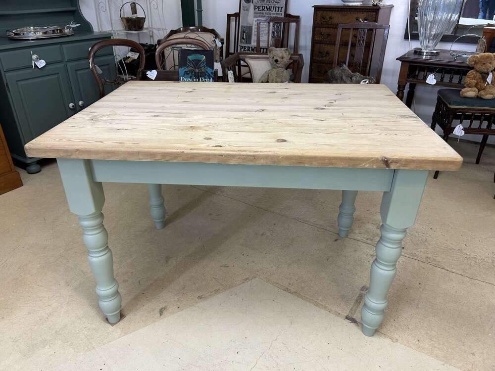Solid Pine Kitchen Table