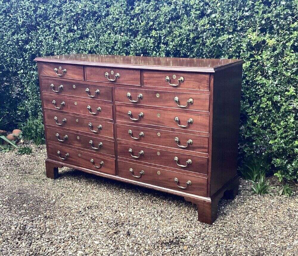Georgian Mahogany Antique Chest Of Drawers C1830