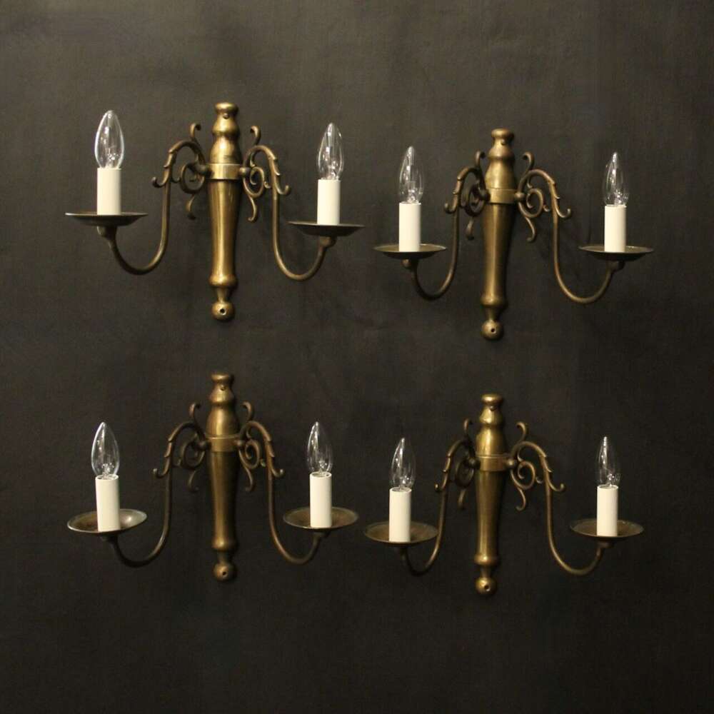 English Set Of 4 Brass Antique Wall Lights
