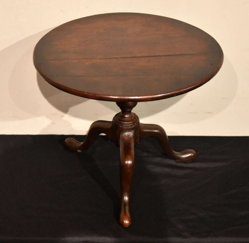 George III mahogany minituare tripod table