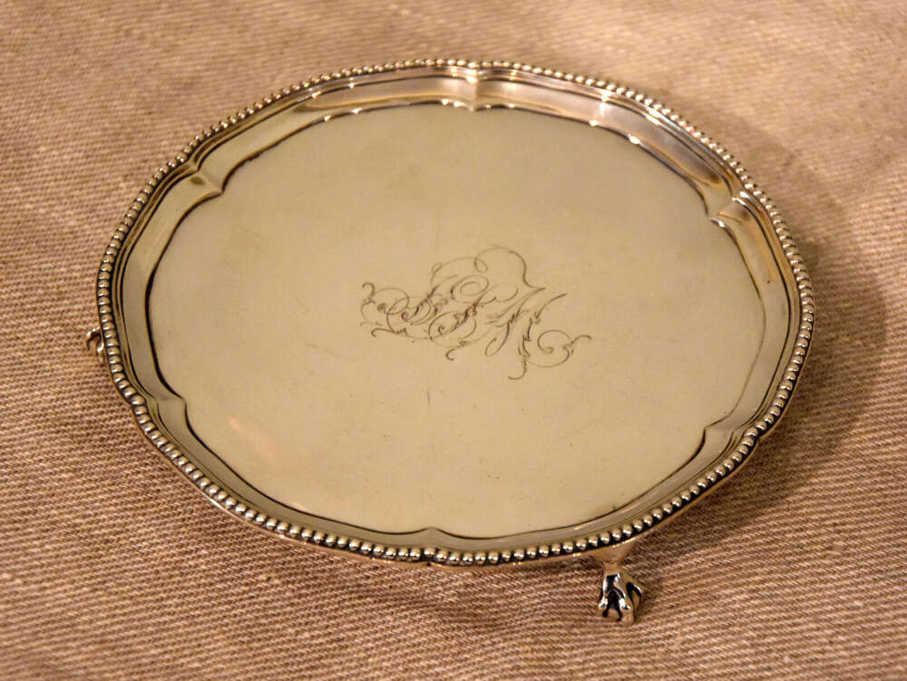 Fine silver tray by John Schofield London 1779