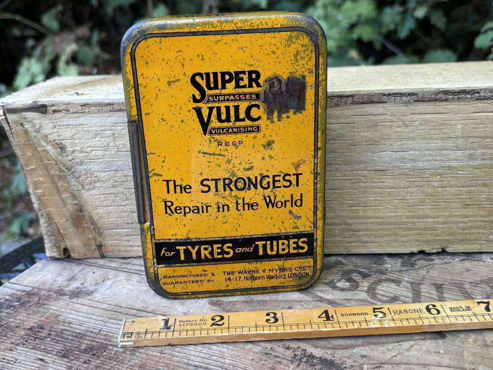 Scarce Wayne Myer's London Supervulc garage Car Bike Tyre Repair Kit Tin c1920s