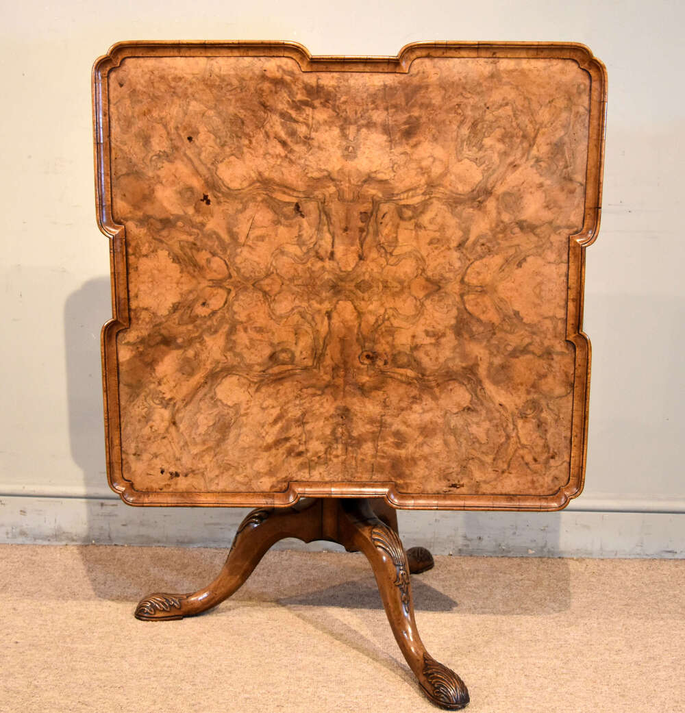 Victorian tilting walnut supper /coffee table