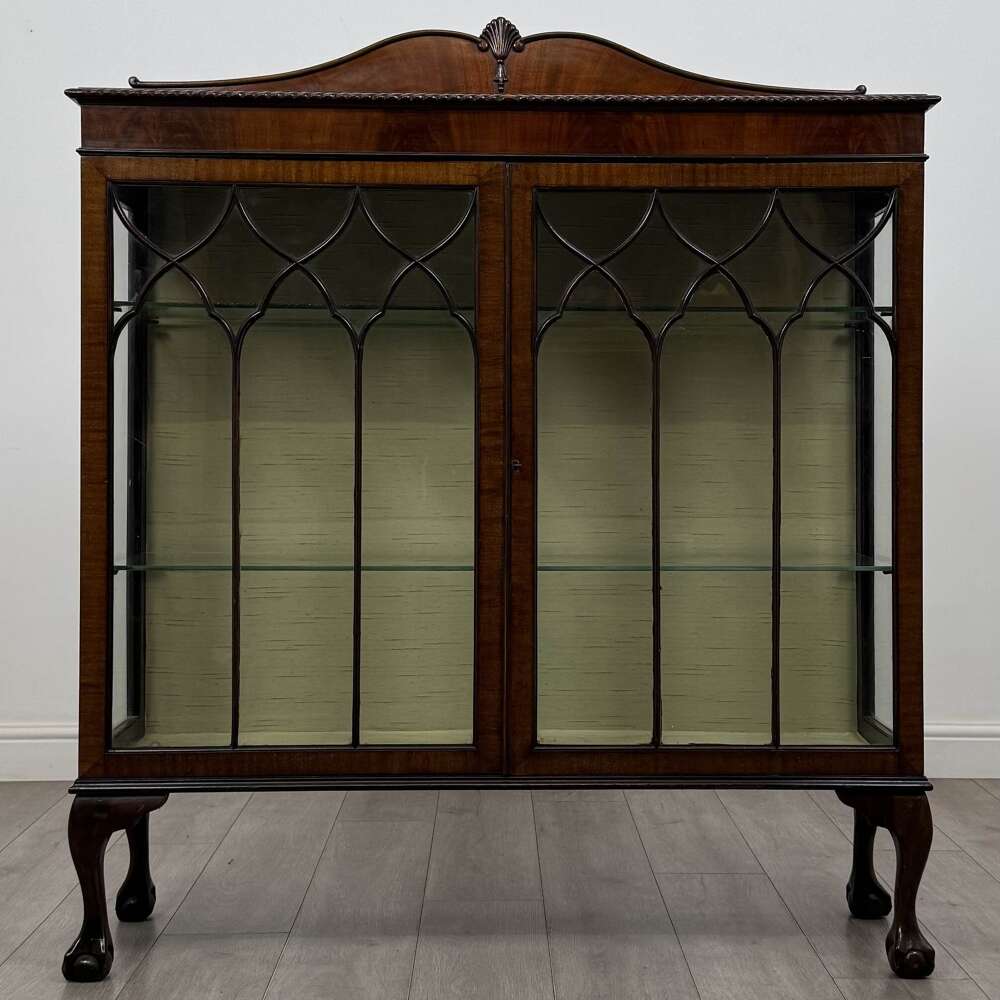 Antique Chippendale Style Mahogany Display Cabinet | Ball & Claw Feet | Af-6685