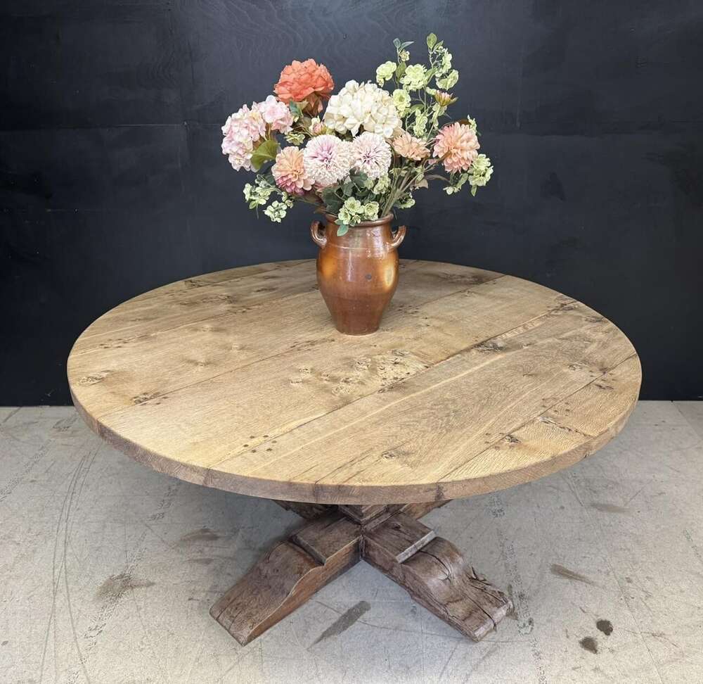 Large Round Characterful Oak Farmhouse Dining Table