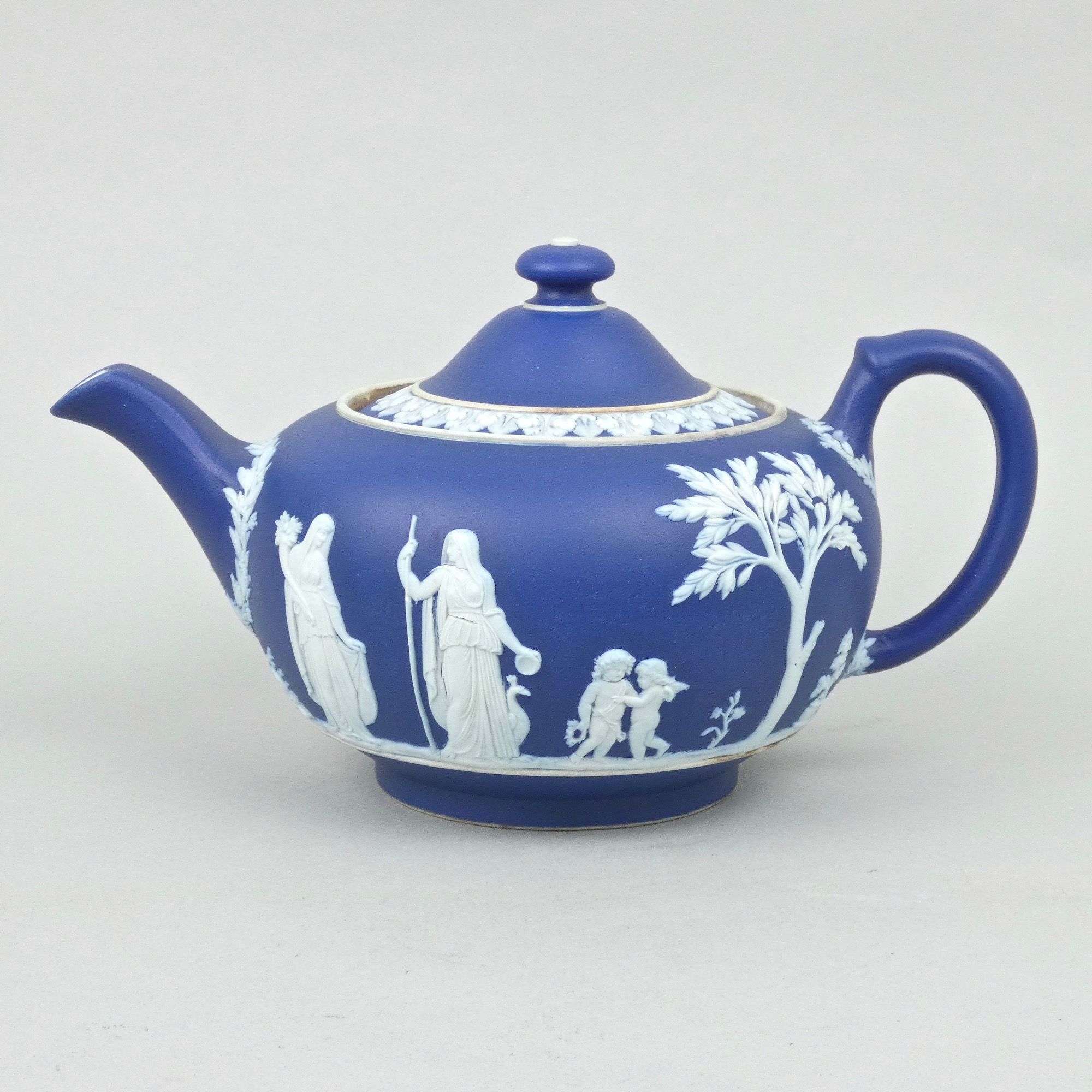 Wedgwood blue jasper teapot