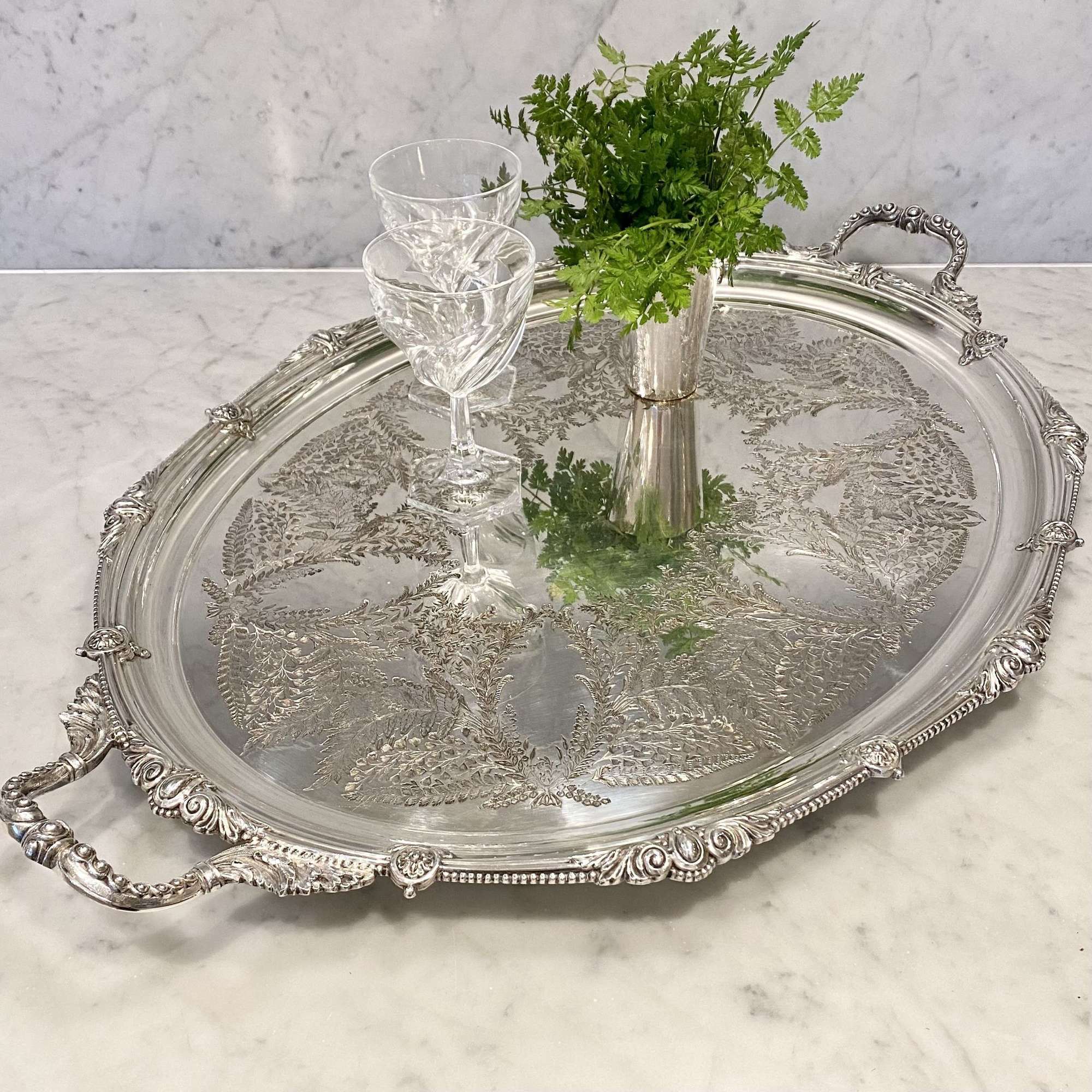 Superb quality fern etched Edwardian twin handled serving tray
