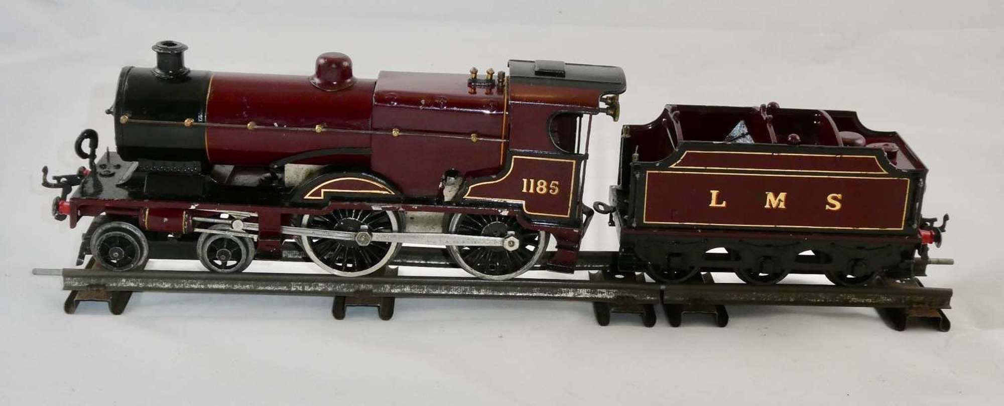 Hornby 'O' Gauge Locomotive and Tender