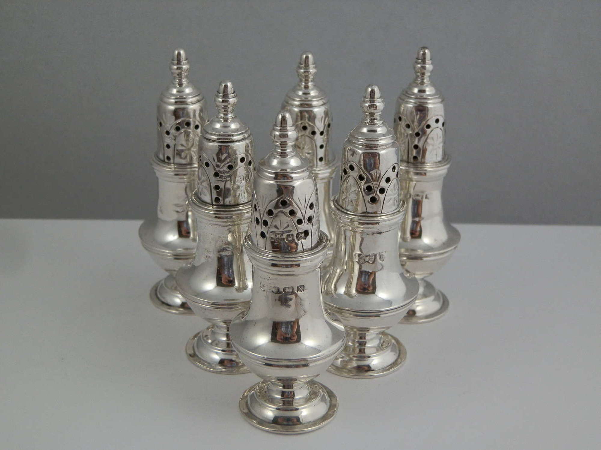 Set of 6 Victorian silver pepper pots, London 1890