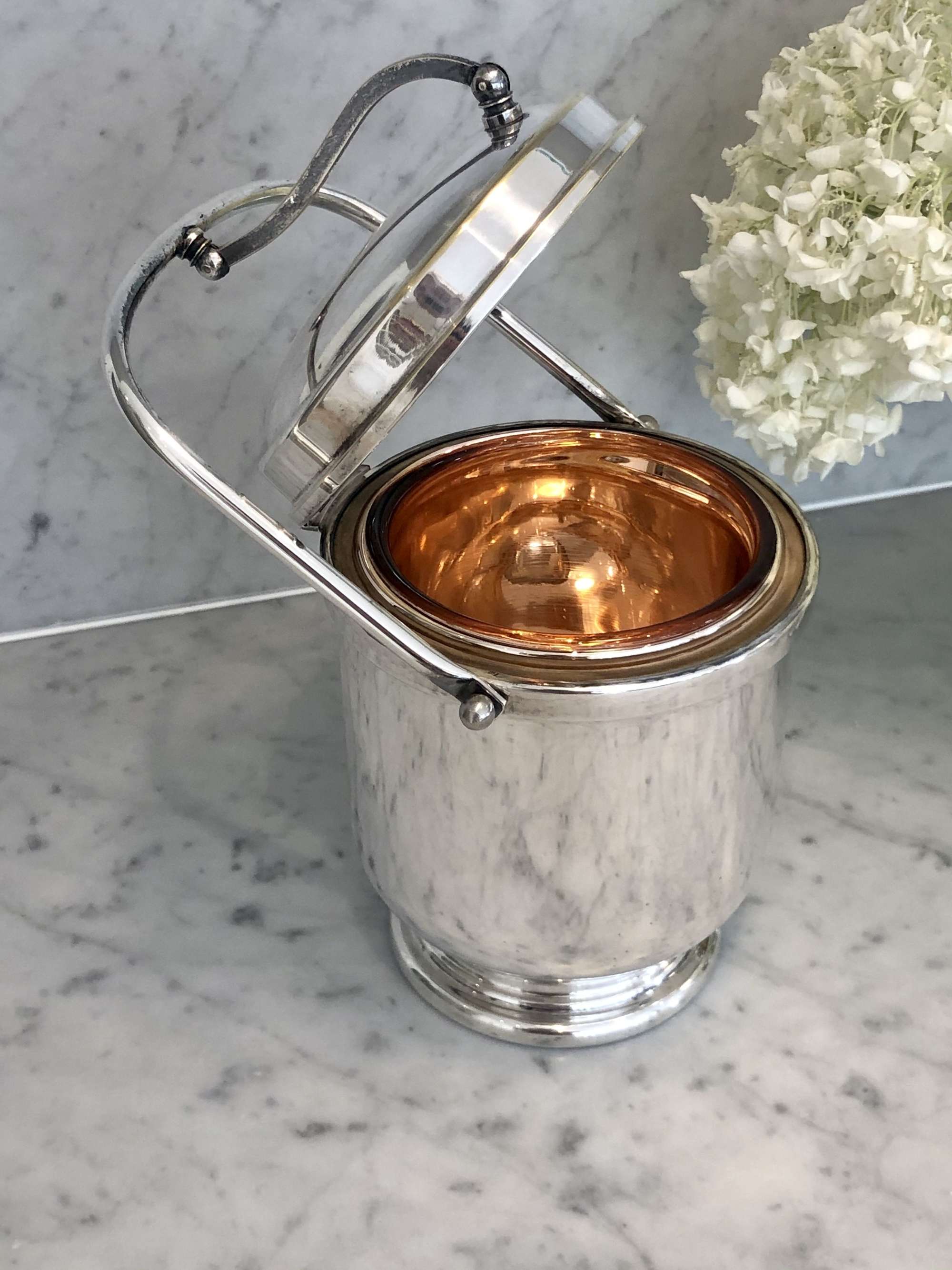 Mid 20th Century silver plated thermal ice bucket Aldo Tura for Macabo