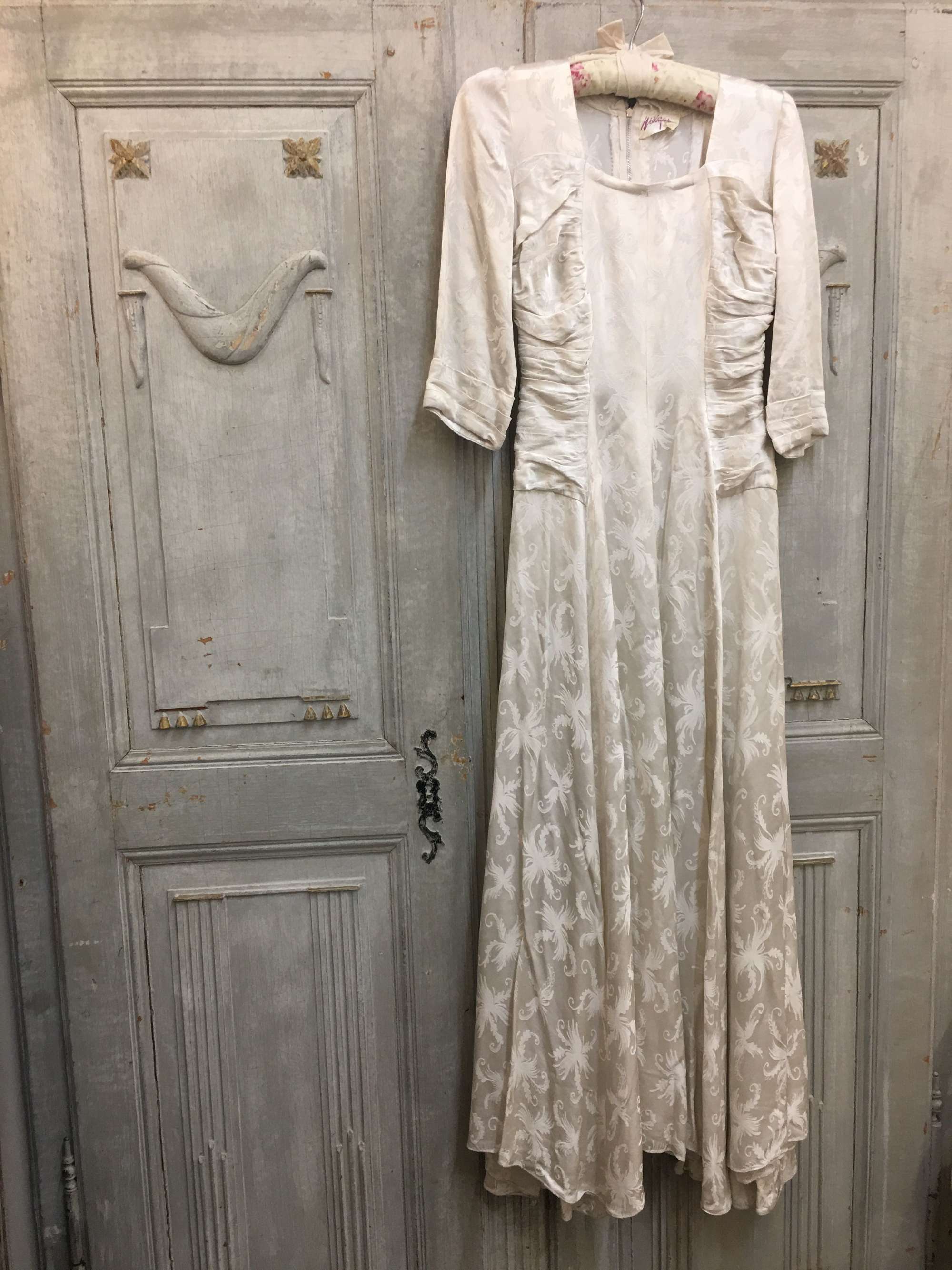 Walgar London size 8 off white wedding dress