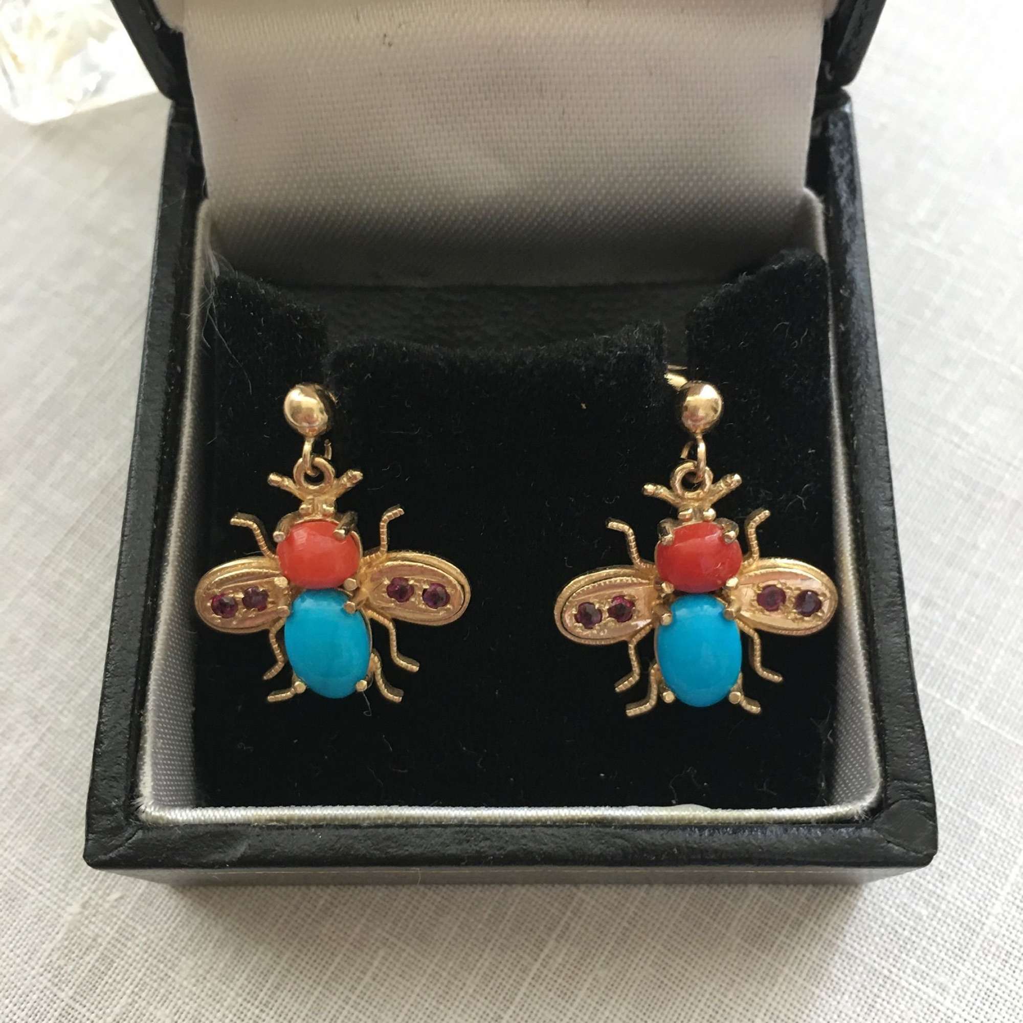 9ct gold coral and turquoise bee stud/drop earrings