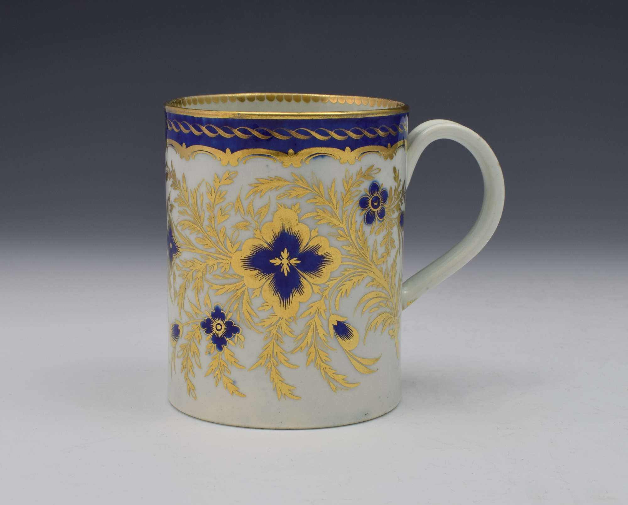 First Period Worcester Porcelain Mug  c.1785