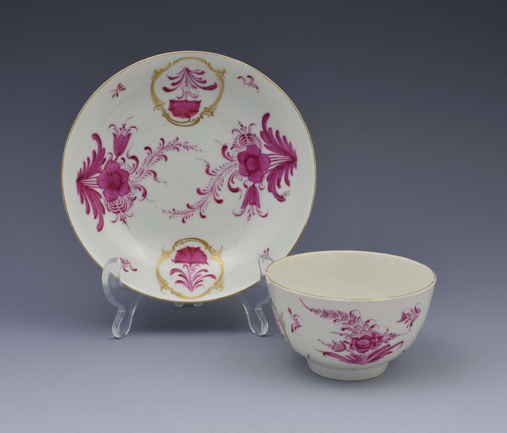 First Period Worcester Meissen Style Puce Tea Bowl & Saucer