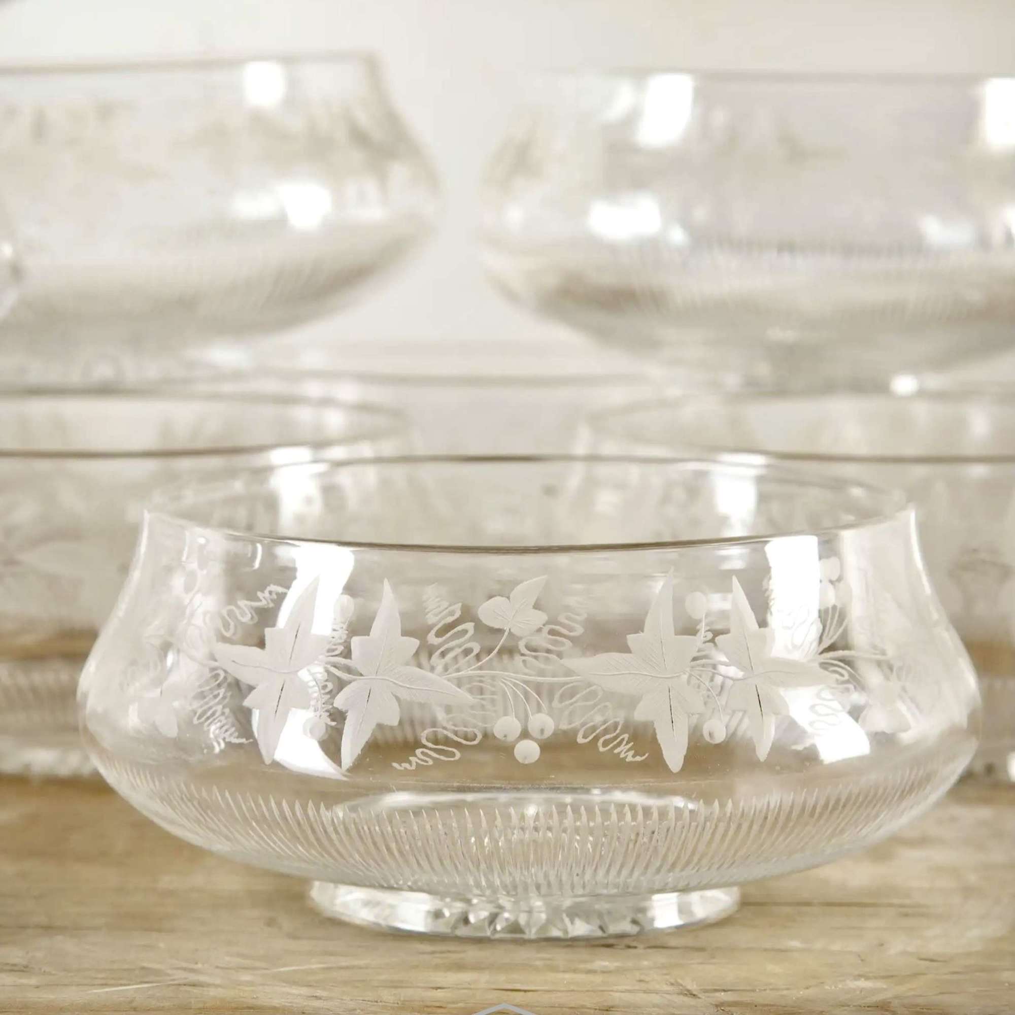 Set of 18 superb Victorian vine etched crystal bowls