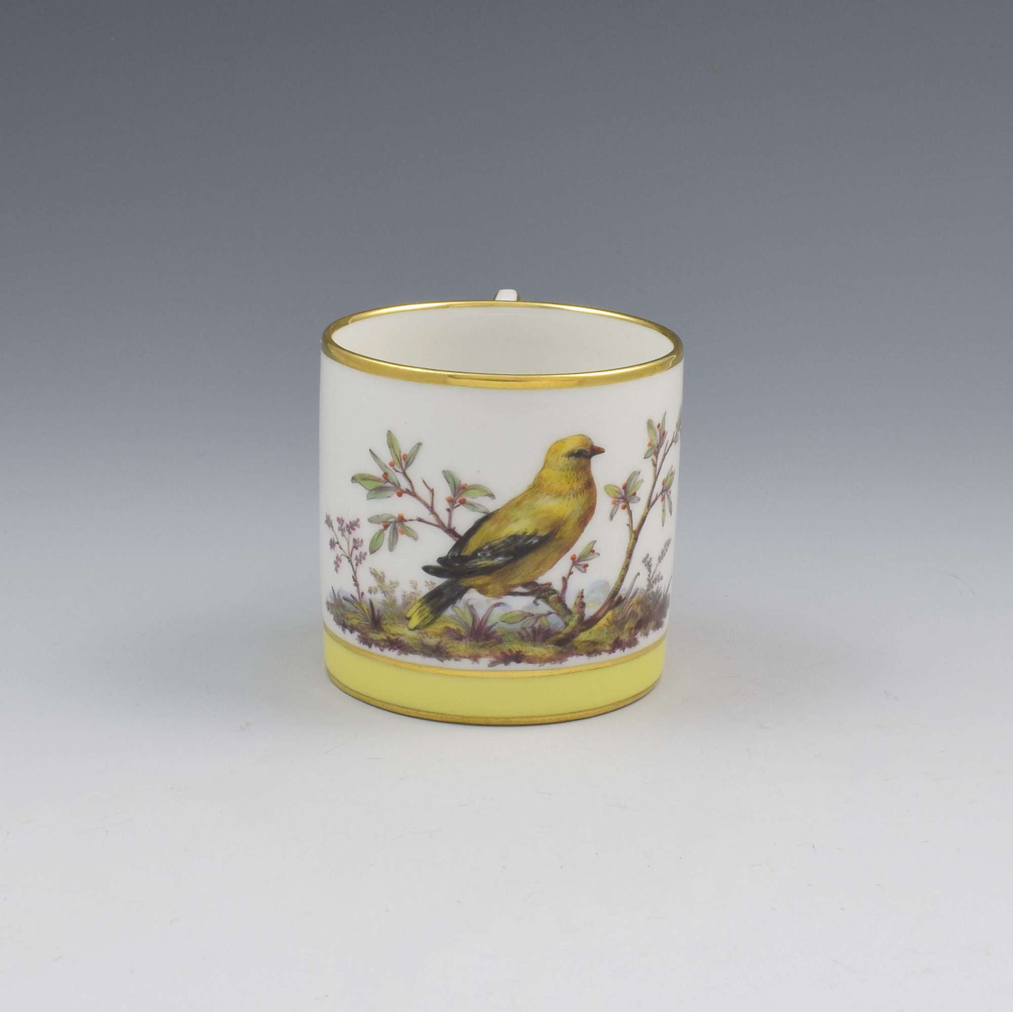KPM Berlin Porcelain Ornithological Golden Oriole Porcelain Coffee Can