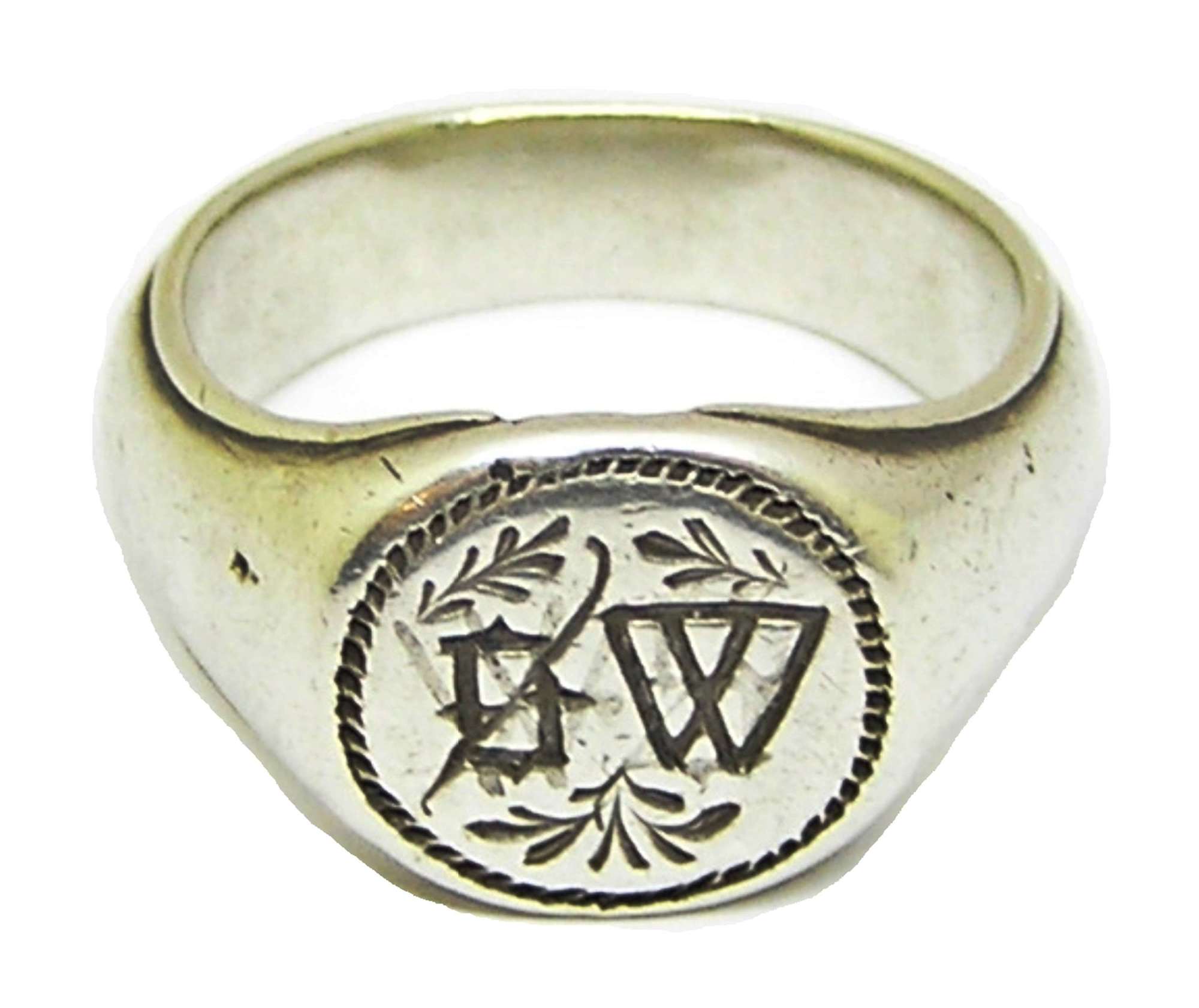 Medieval silver signet ring 