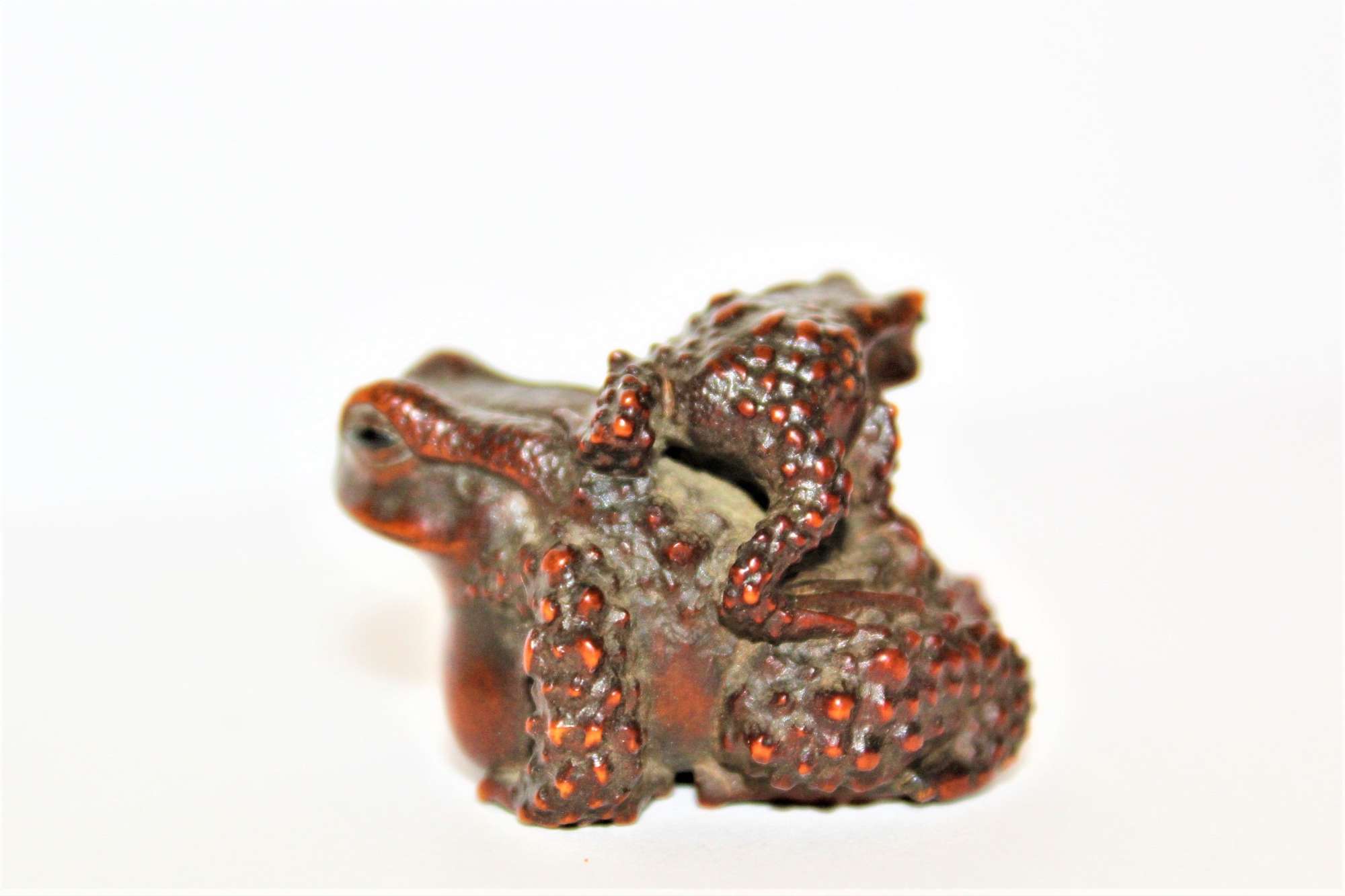 A Finely Carved Small Boxwood Netsuke Of Two Toads Signed Masanao