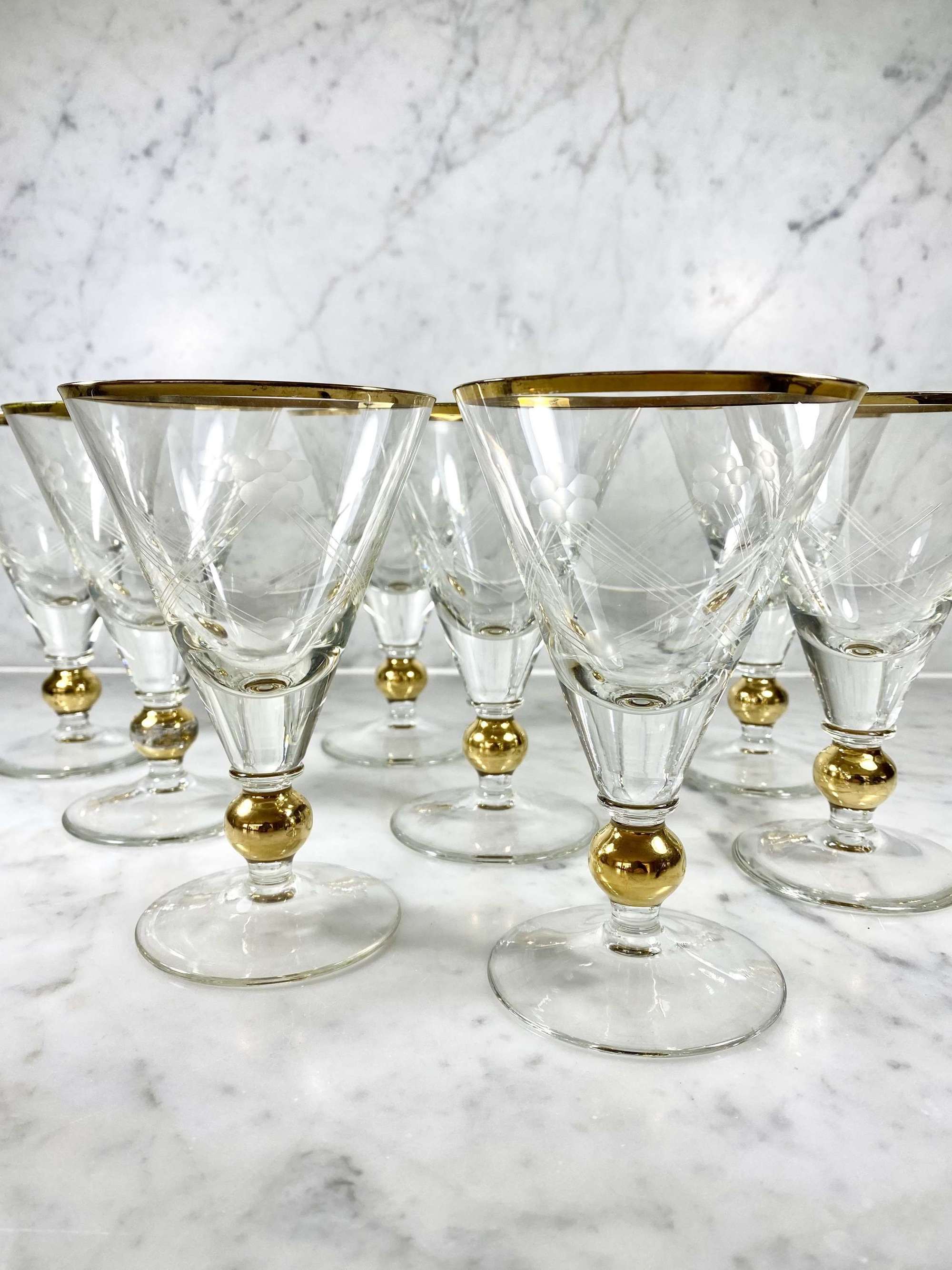 8 Art Deco French gold and geometric etched cocktail glasses