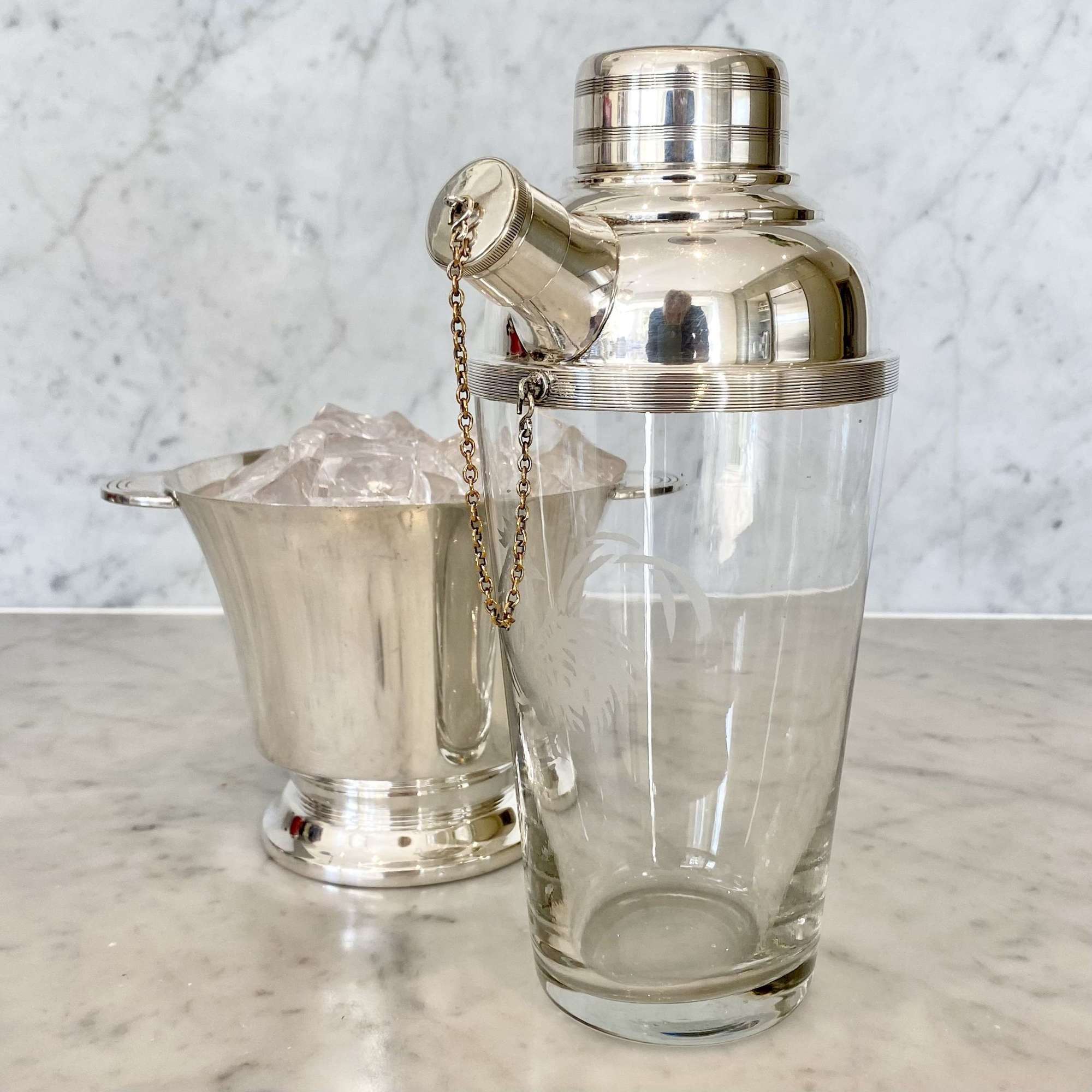 Large cockerel etched glass silver plated side spout cocktail shaker