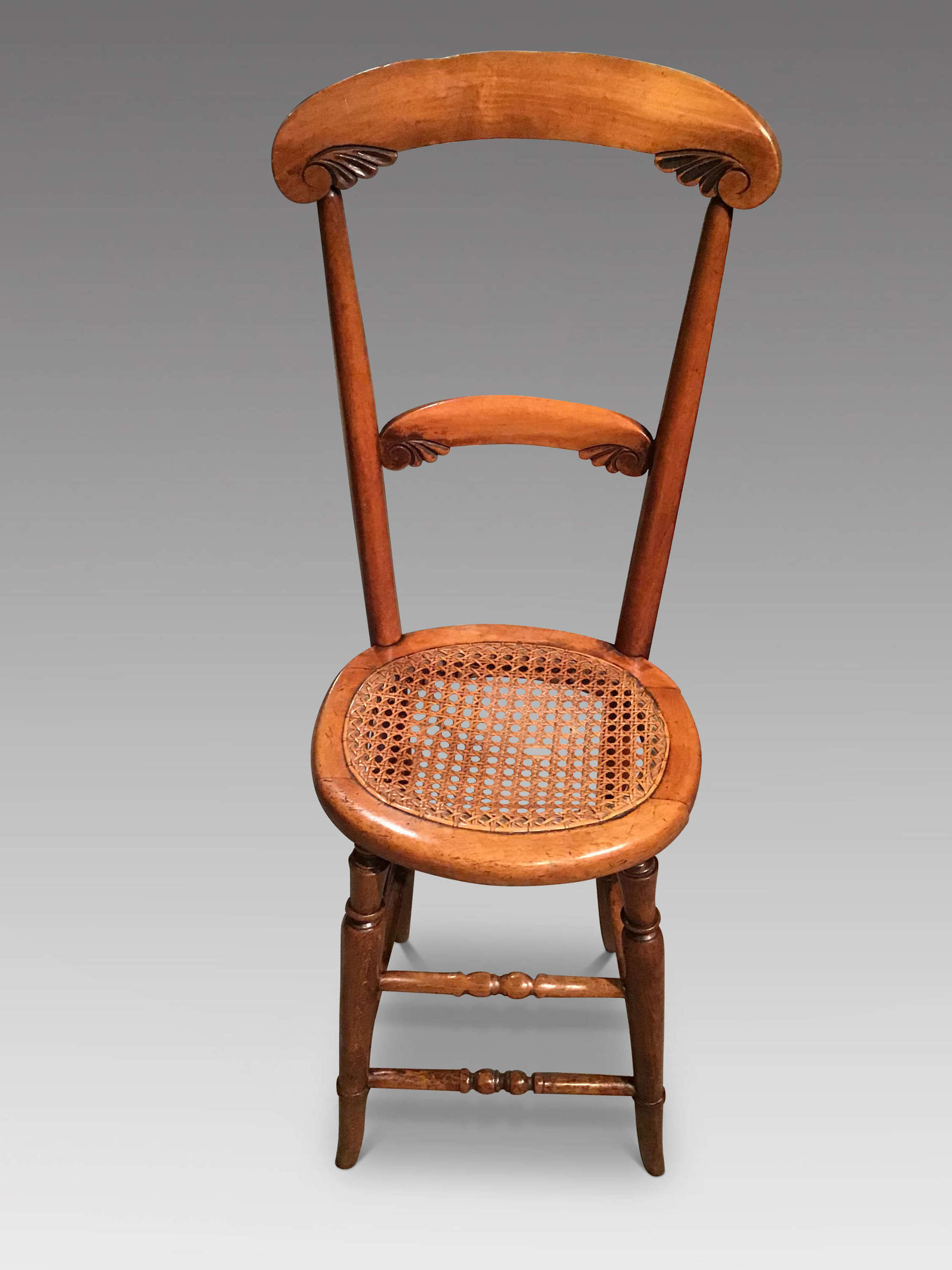 Antique correction chair