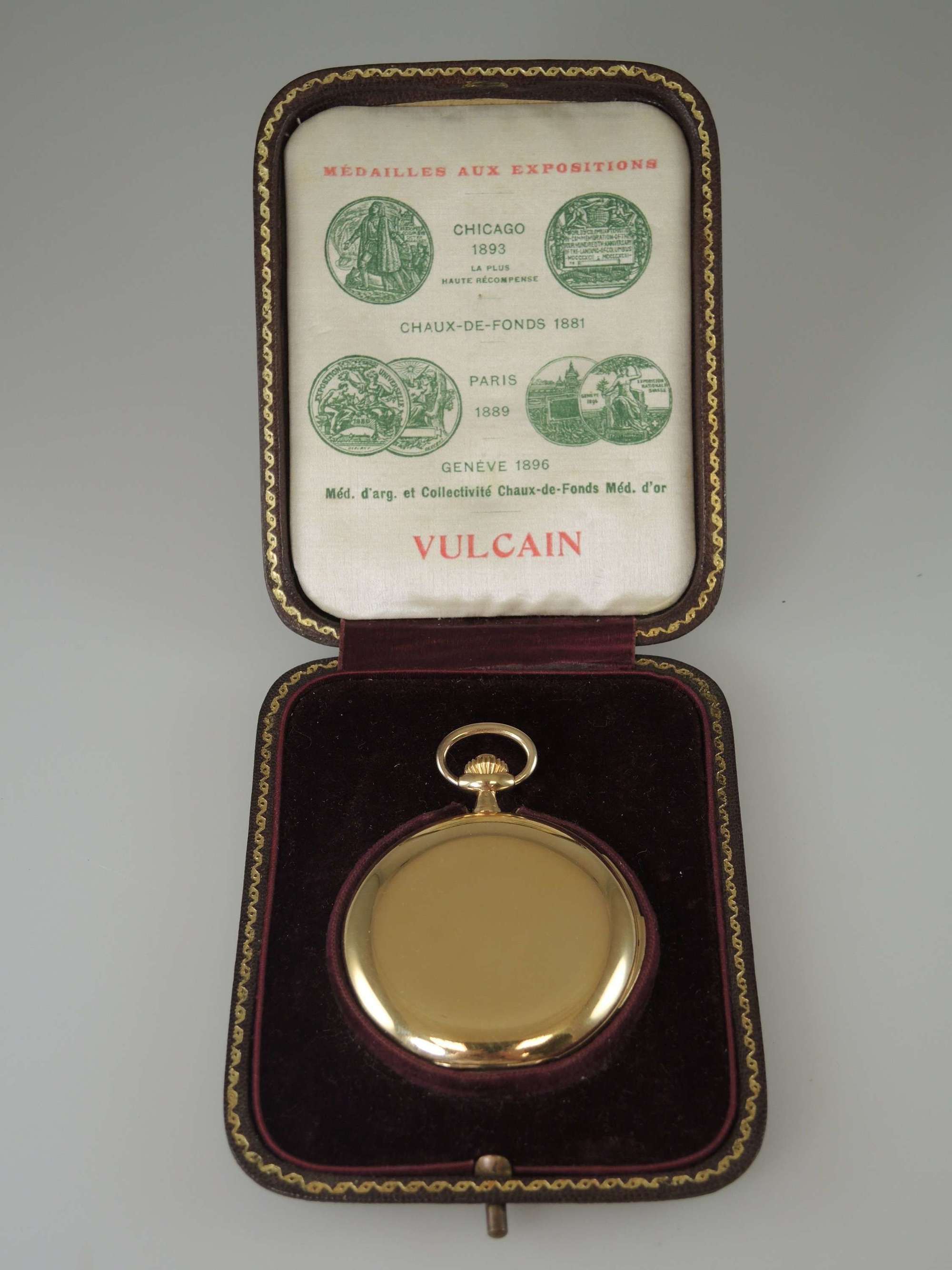 18K Gold Minute repeater hunter pocket watch by Vulcain with Box c1910