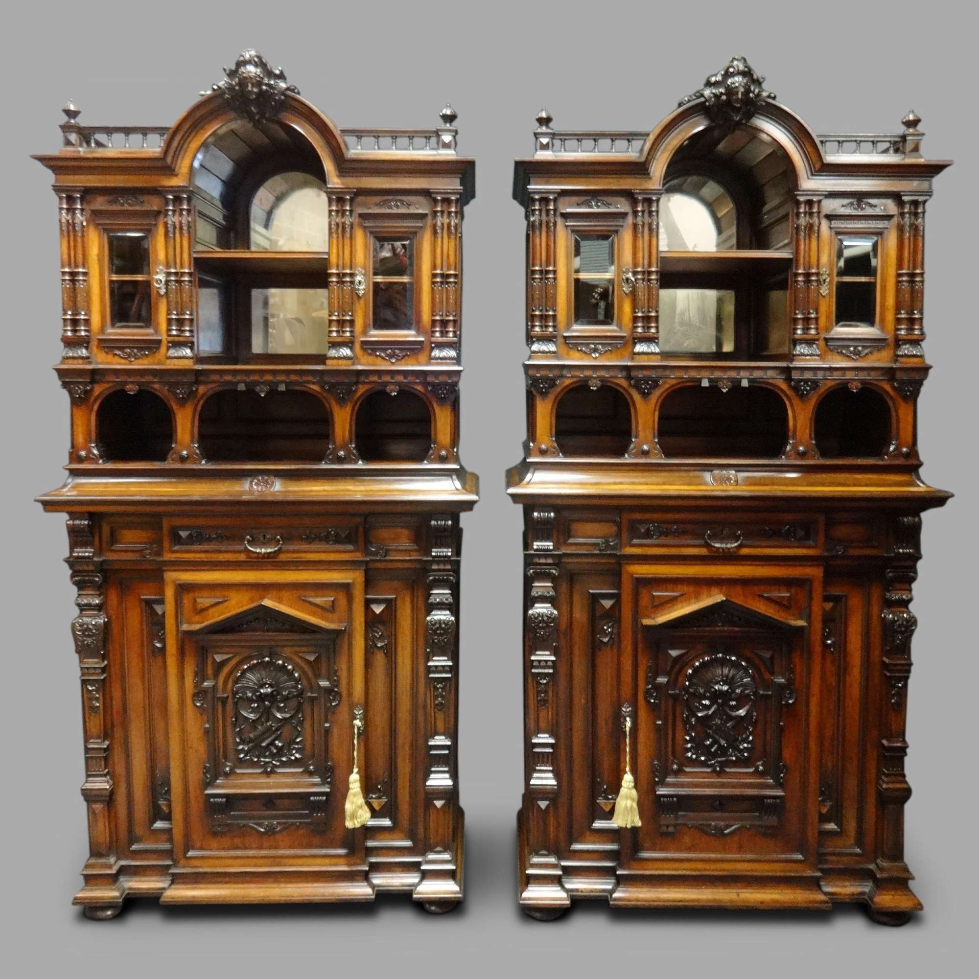 Magnificent Pair Of Rosewood Cabinets By 'sigmund Jaray, Wien'