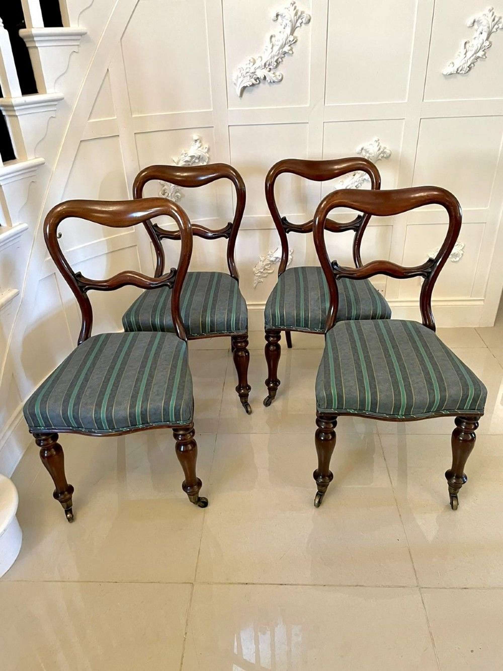 Quality Antique Victorian Mahogany Set Of Four Dining Chairs