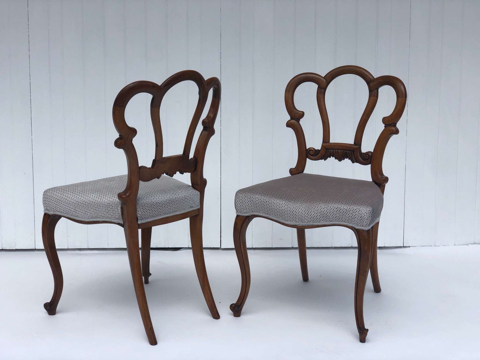 Pair Of Fine Quality Victorian Walnut Side Antique Chairs