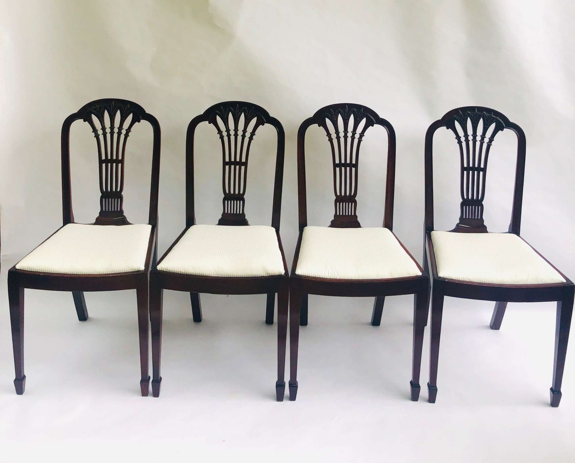 Quality Set Of Four Antique Mahogany Carved Dining Chairs